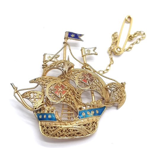 356 - Qty of silver jewellery - gilt filigree galleon with enamel detail (in antique retail box), 935 silv... 