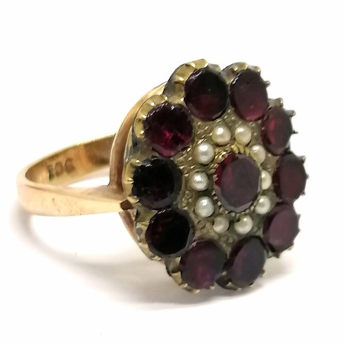 429 - Antique 9ct marked gold garnet / paste / pearl stone set ring - size L & 5.6g total weight ~ 1 stone... 