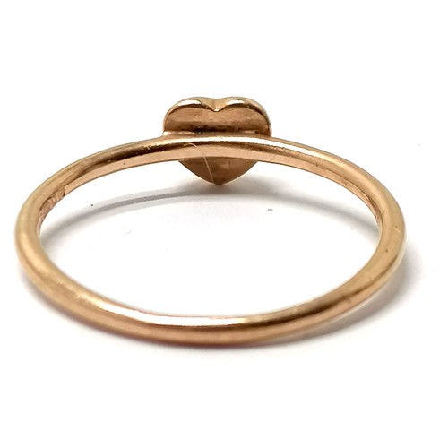 433 - 14ct hallmarked rose gold heart ring set with a diamond 14ct - ring size O½ & 1.7g total weight