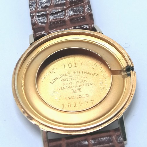 447 - Longines Wittnauer USA 14ct marked gold cased (32mm) manual wind wristwatch (calibre 19.a) - running... 