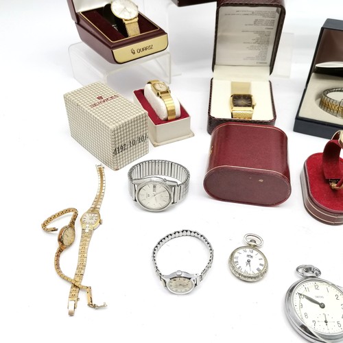 453 - Qty of wristwatches (some boxed) inc gold plated Hamilton celebrity XC 8150 in original retail box w... 