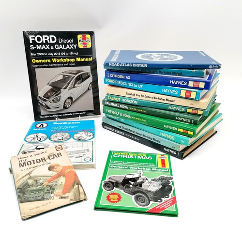 169 - 2 x AA car badges, RAC badge, selection of Haynes car manuals etc ~ SOLD IN AID OF STALBRIDGE COMMUN... 