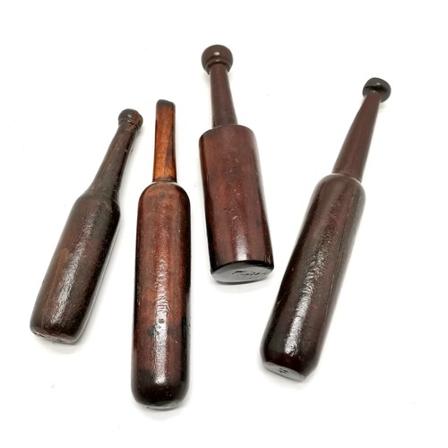 232 - 4 x antique treen clubs / tipstaff (?) - longest 26cm