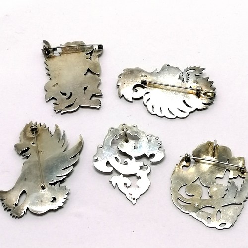 626 - 5 x silver brooches inc Art Nouveau style lady (5.4cm) &  mythical beast set with star diopside etc ... 