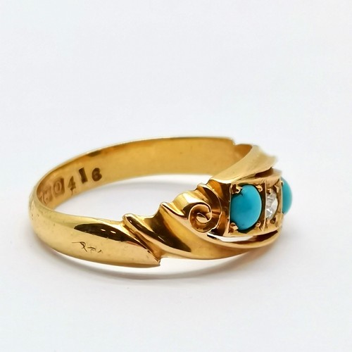 661 - Antique 18ct hallmarked gold sapphire / turquoise stone set ring - size K½ & 2.8g total weight