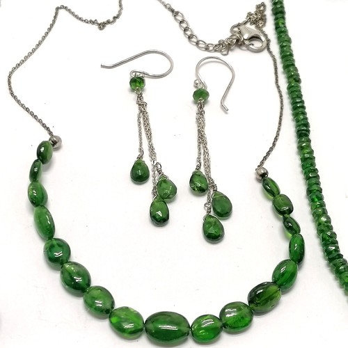 714 - Qty of silver jewellery inc emerald bead necklace (42cm), baroque pearl, earrings etc - total weight... 