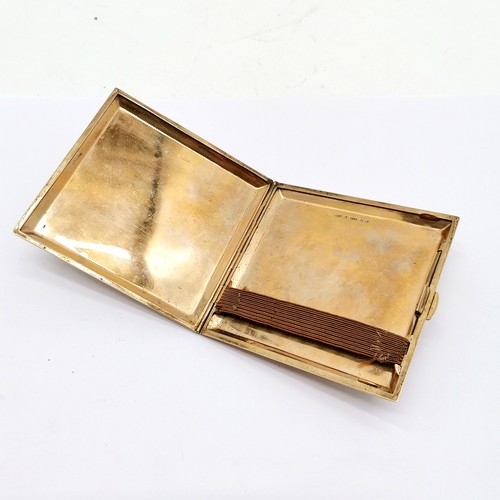 767 - 1925 9ct hallmarked gold engine turned cigarette case by Horton & Allday ~ approx 9cm square & 124.5... 