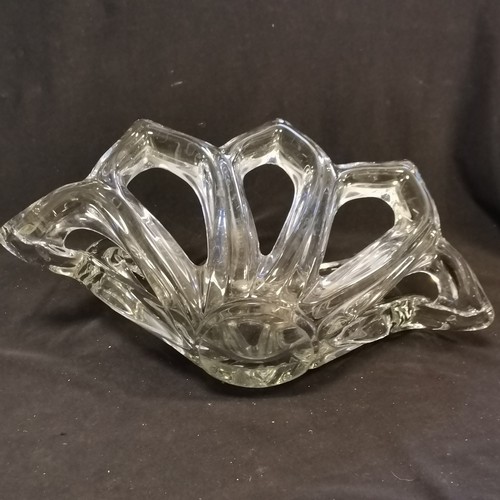 199 - Vintage Art glass vase 36cm long x 18.5cm high T/W glass swan figures  - no obvious damage