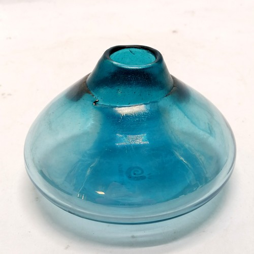 212 - Hysteria iridescent blue art glass squat vase - 9cm high x 13cm diameter