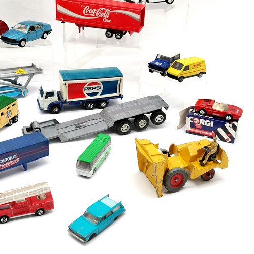 297 - Qty of used toy cars inc Dinky, Corgi etc t/w qty of vintage Meccano (in playworn condition) ~ SOLD ... 