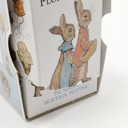 335 - Complete set of 23 Beatrix Potter The Peter Rabbit Books T/W 3 boxed The World Of Beatrix Potter fig... 