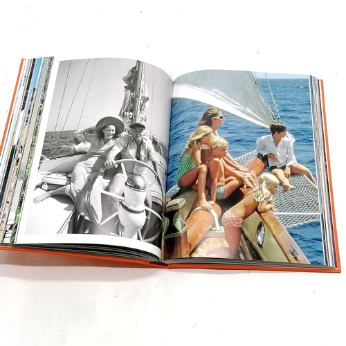 341 - Assouline 'Costa Smeralda' coffee table book 33cm x 25cm. - In good condition