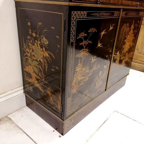 357 - Chinese lacquer drinks/cocktail cabinet with figural and bird detail to the panels, mahogany fitted ... 