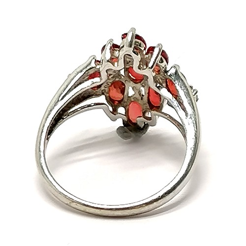 647 - 9ct hallmarked white gold orange stone / diamond cluster ring - size O & 3.3g total weight