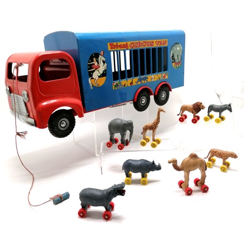 2 - Triang circus van complete with 8 wheeled animals (complete set?) - 59cm long & in good used conditi... 