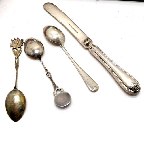 778 - Set of 6 x 800 silver teaspoons with edelweiss detail in a WMF box - silver weight 51g t/w Mappin & ... 