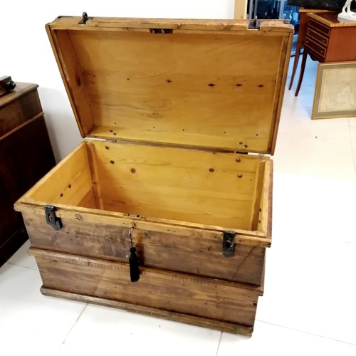 163 - Large wooden trunk with key 94cm x 57cm x 65cm high