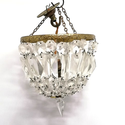 267 - Crystal bag light chandelier 21cm diameter x 24cm drop from the gallery - in good used condition