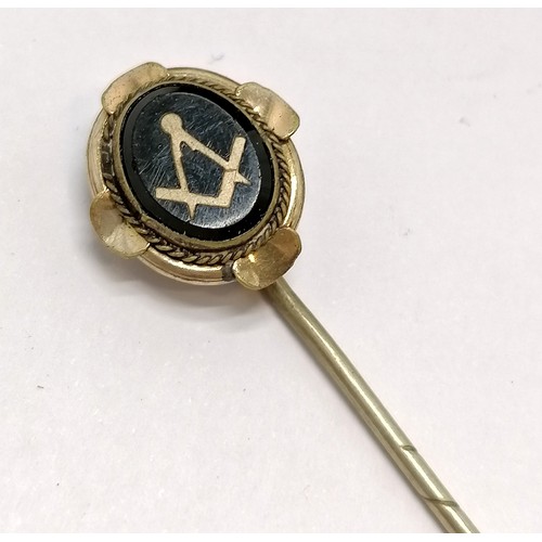 324 - Antique Masonic gilt metal tie pin in original retail box (9cm)