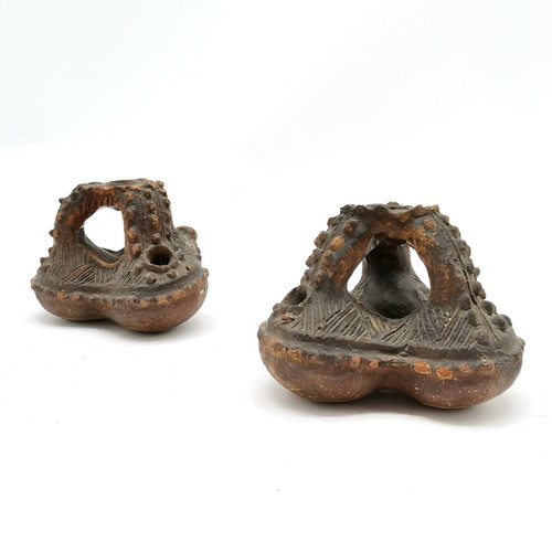 249 - 2 x antique Polynesian / Fijian terracotta water vessels (saqamoli) - 12cm x 9cm ~ some losses but n... 