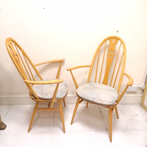 190 - Ercol pair of Swan back Windsor style armchairs - 44cm deep x 45cm wide x 99cm high