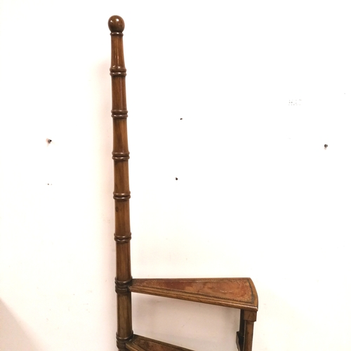 196 - Mahogany library steps with red tooled leather treads - steps 89cm high