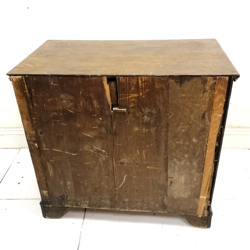 202 - Antique dark oak 2 over 3 chest of drawers on bracket feet with original brass drop handles - 96cm x... 