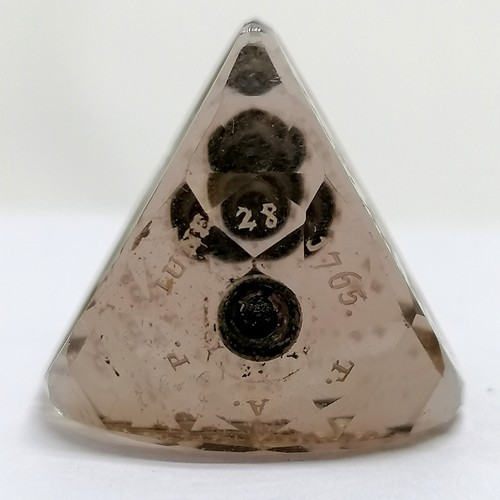 220 - Antique 18th century gold cased fancy large swivel fob seal with openwork to the suspender in the fo... 