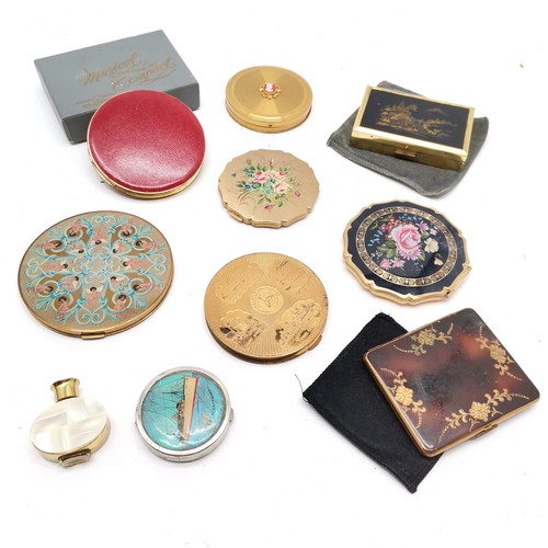 120 - Qty of compacts inc Japanese musical (in original retail box - 11cm x 7.5cm x 3cm), Isle of Man, TSS... 
