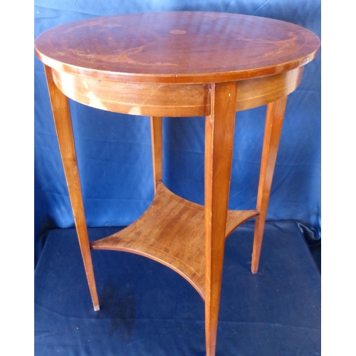 829 - An Edwardian Mahogany Round Occasional Table having inlay leaf, scroll and stringing decoration, squ... 