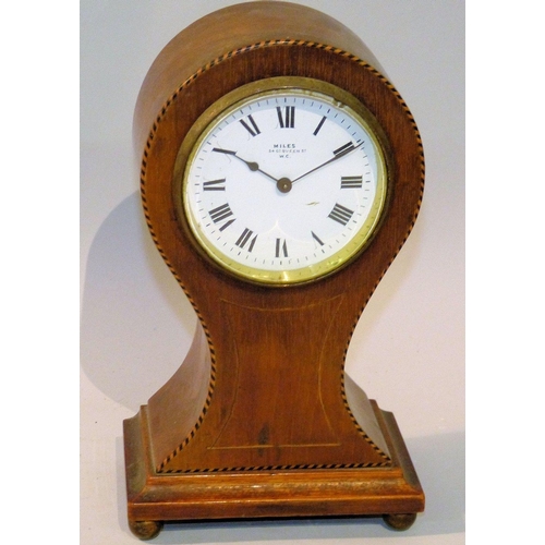 639 - An Edwardian Mahogany Balloon Mantle Clock having inlaid boxing, white enamel dial with Roman numera... 