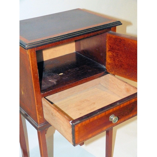 705 - A Pair Edwardian Mahogany Bedside Cupboards having all over inlaid banding and stringing, single pan... 