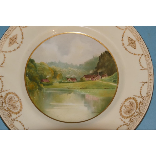 85 - A Royal Doulton Cabinet Plate, hand painted centre 