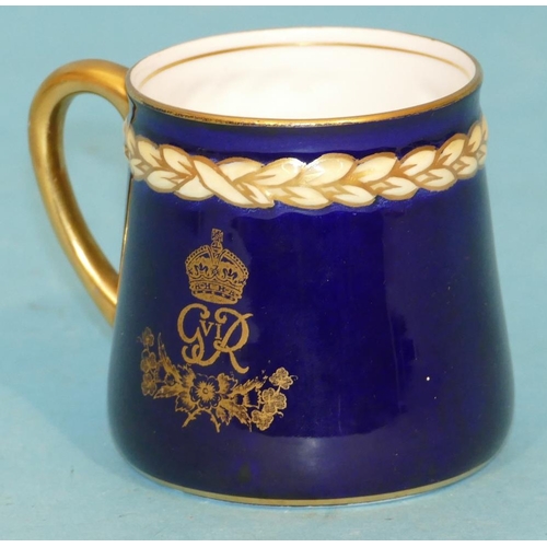 125 - A Crown Staffordshire George VI Coronation Mug on blue ground having portrait and gilt decoration, 8... 