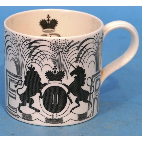 15 - A Queen Elizabeth II 1953 Black and White Colourway Coronation Mug by Eric Ravilious, 10.5cm high.