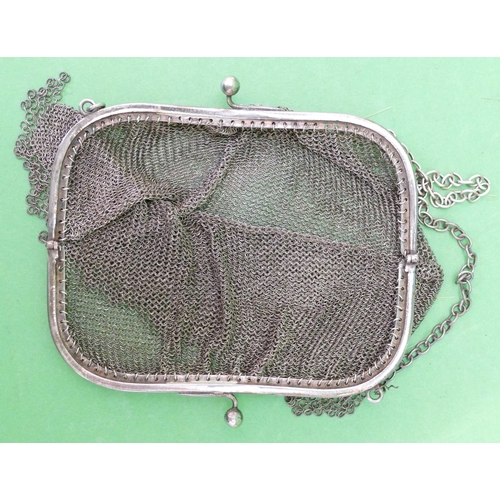 235 - A 925 Silver Ladies Mesh Evening Purse with chain, makers mark HS, 13.2cm wide, 162.6g.