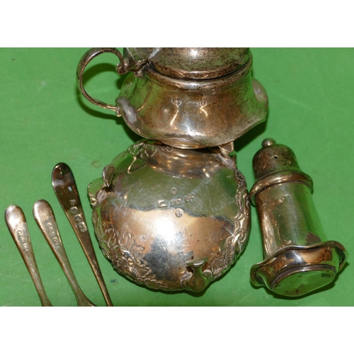 360 - A 3 Piece Birmingham Silver Condiment Set having round scallop shaped bases comprising lidded mustar... 