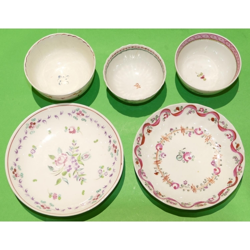 52 - 2 x 18/19th Century Tea Bowls on white ground with multicoloured floral and leaf decoration (1 crack... 