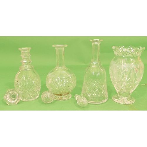 104 - A Good Quality Cut Glass Round Bulbous Decanter with mushroom shaped stopper, ringed neck having all... 