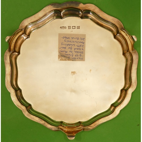 342 - A Silver Round Scallop Shaped Card Tray having 3 splayed feet, Birmingham 1959, 20cm diameter, 8.9oz... 