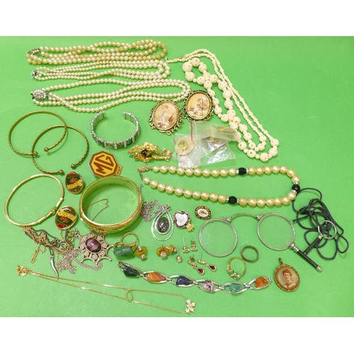 621 - A Gold Plated Hinged Bangle, a bone graduated bead necklace and a quantity of various other costume ... 