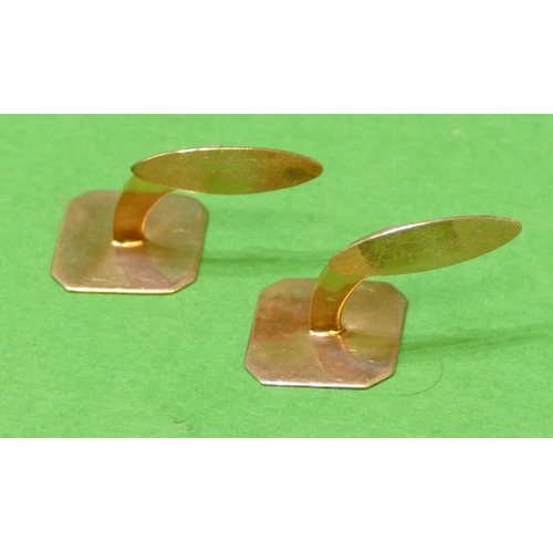 655 - A Pair of 9ct Gold Gentleman's Square Cufflinks having engine turned decoration, 4.9g.