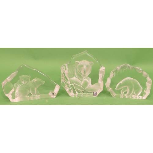 66 - 3 x Mats Jonasson Lead Crystal Sculptures depicting bears, largest 15cm high (3).