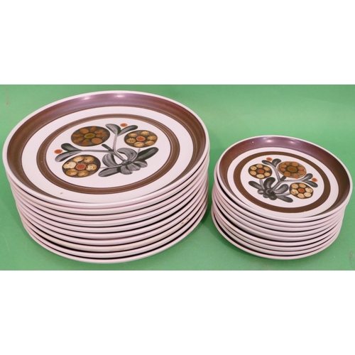 72 - A Denby Mayflower Part Service comprising 10 x dinner plates, 9 x side plates.