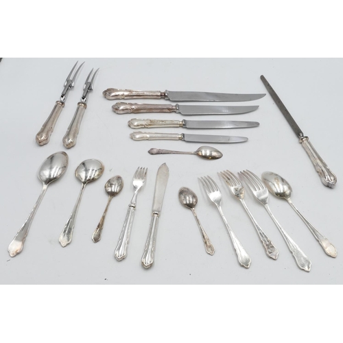 235 - An Argyle silver plated 12 place setting flatware service in fitted oak canteen with hinged lid and ... 