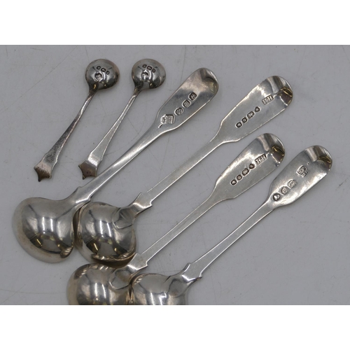 260 - A pair of Victorian silver teaspoons, a pair of Georgian silver salt spoons and a pair of small silv... 