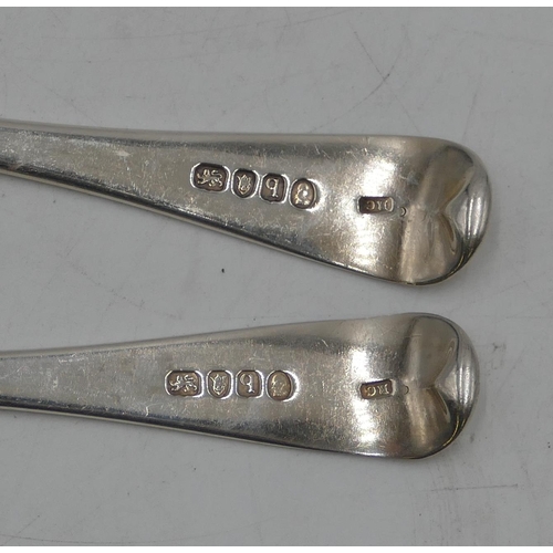 300 - A pair of 18th Century George III silver tablespoons, London 1791, makers mark RC, 4.1oz