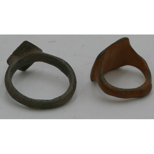 472 - 2 Roman style metal rings, P/Q and H/I. (2)