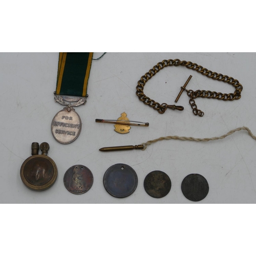 540 - A Territorial Army oval medal 