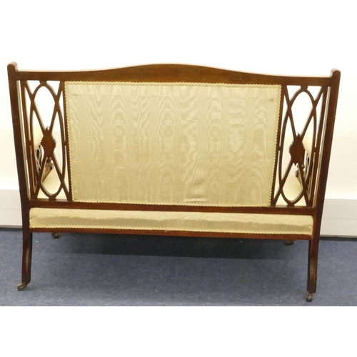 862 - An Edwardian mahogany 2-seater settee with inlaid floral, leaf and stringing decoration, overstuffed... 